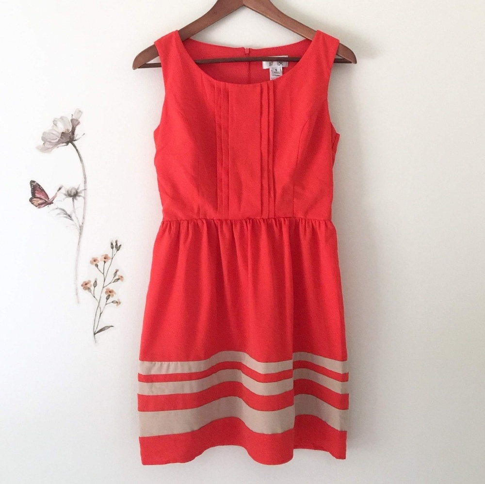 5/$25 Casual or Dressy Dress Sz Small